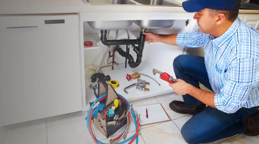 Expert burst pipe repair services in Saxon, WV